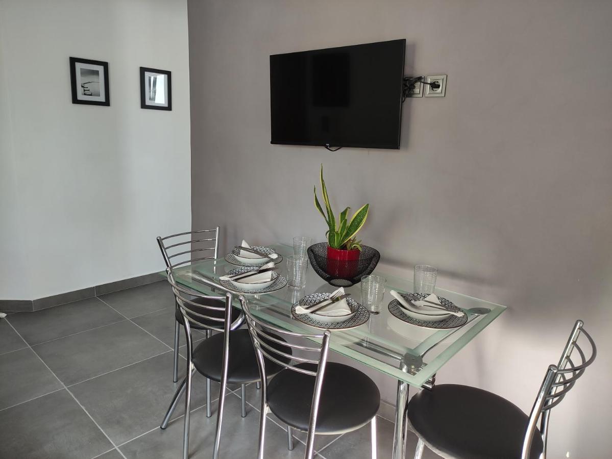 Karavela Street Apartment Превеза Екстериор снимка